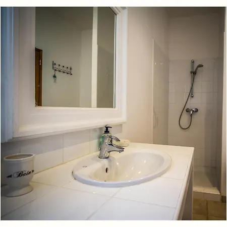 4 Etoiles Sole Di Corsica Дом отдыха