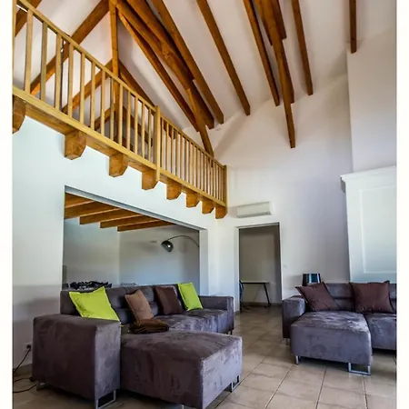 Maison Alex Tolla 4 étoiles Cauro