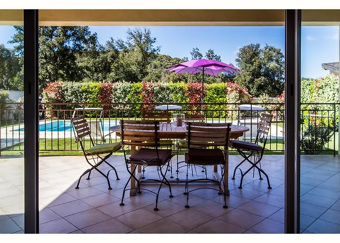 4 Etoiles Sole Di Corsica * Cauro